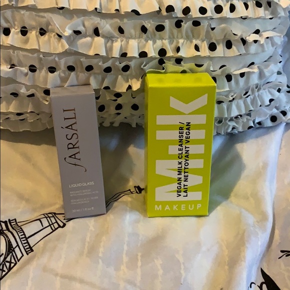 Farsali Serum and Milk Vegan Cleanser